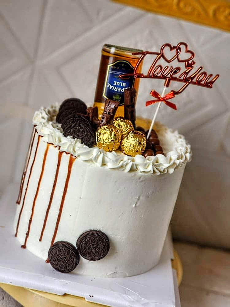 Custom Cakes